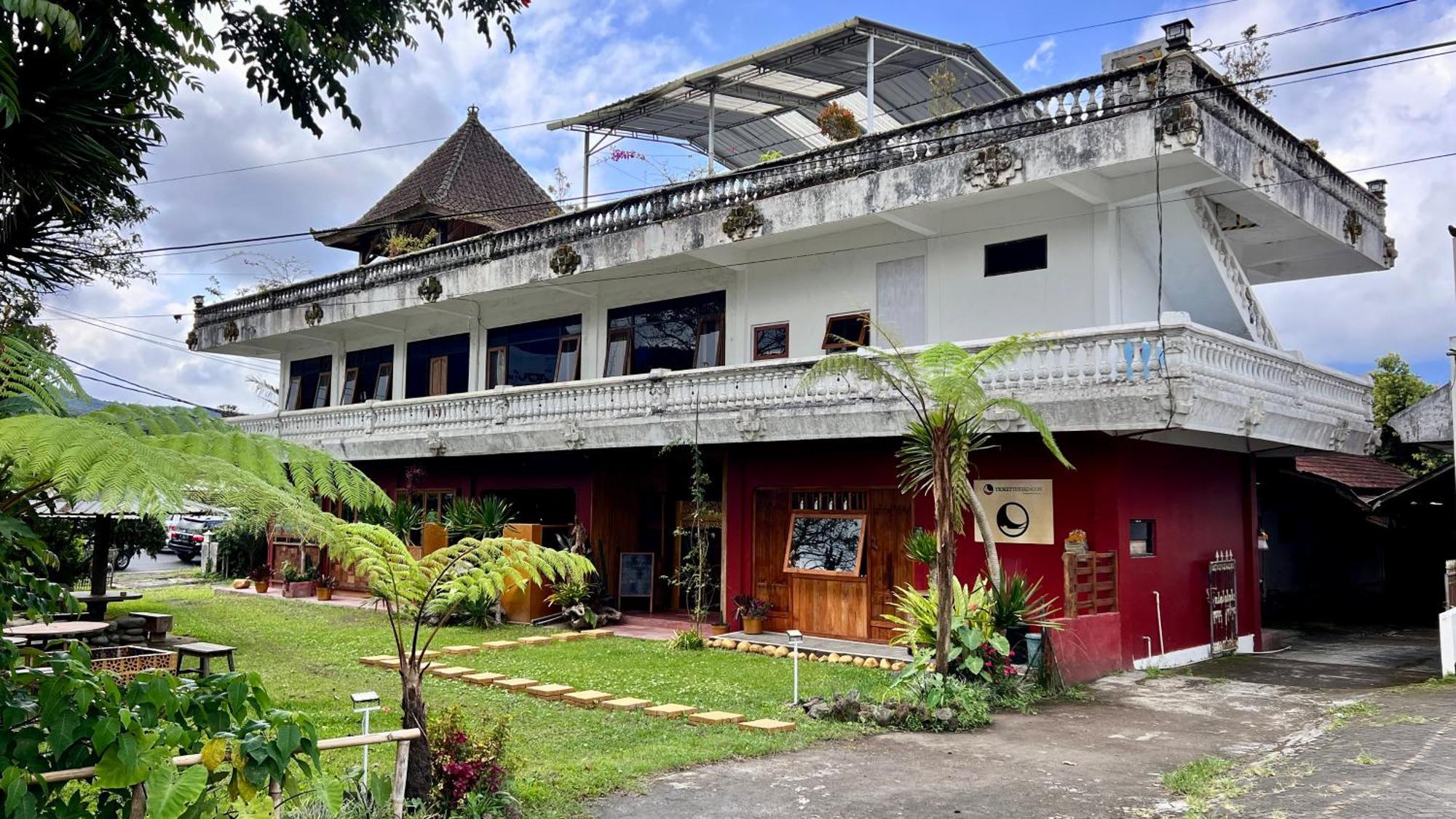 Chakra Tavern Bedugul  Exteriör bild